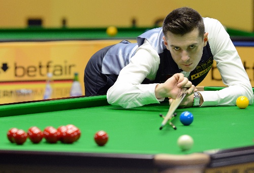 局加大了冰 局加大了冰