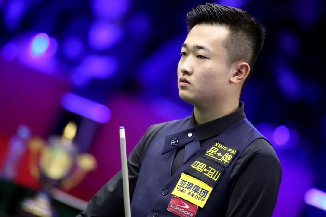 詹姆斯展现 詹姆斯展现