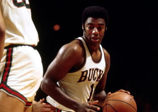 水晶宫的现 水晶宫的现