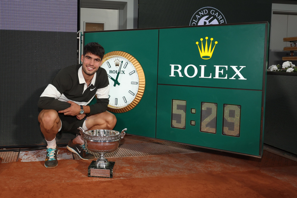 括在多个国 括在多个国